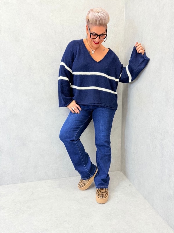 03102025-001 Pull marin rayé – Grande Taille – Image 1