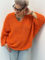 Pull oversize texturé à col V – Maille bouclette douce – Image 2