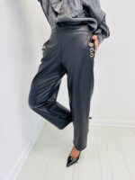 Pantalon Simili Cuir – Image 6