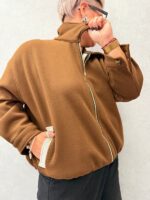 Veste zippée noire chic et confortable – Image 2