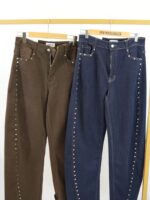 Jean Droit BAGGY à Clous Latéraux – Ligne Moderne & Détail Tendance – Image 8