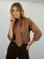 Chemise Rayée avec Cravate Intégrée – Élégance Mode & Esprit Couture