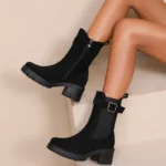 Bottines à talon bloc avec boucle