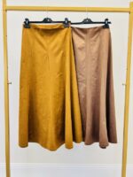 Jupe Longue en Suédine évasée – Fabrication française 🇫🇷 – Image 2