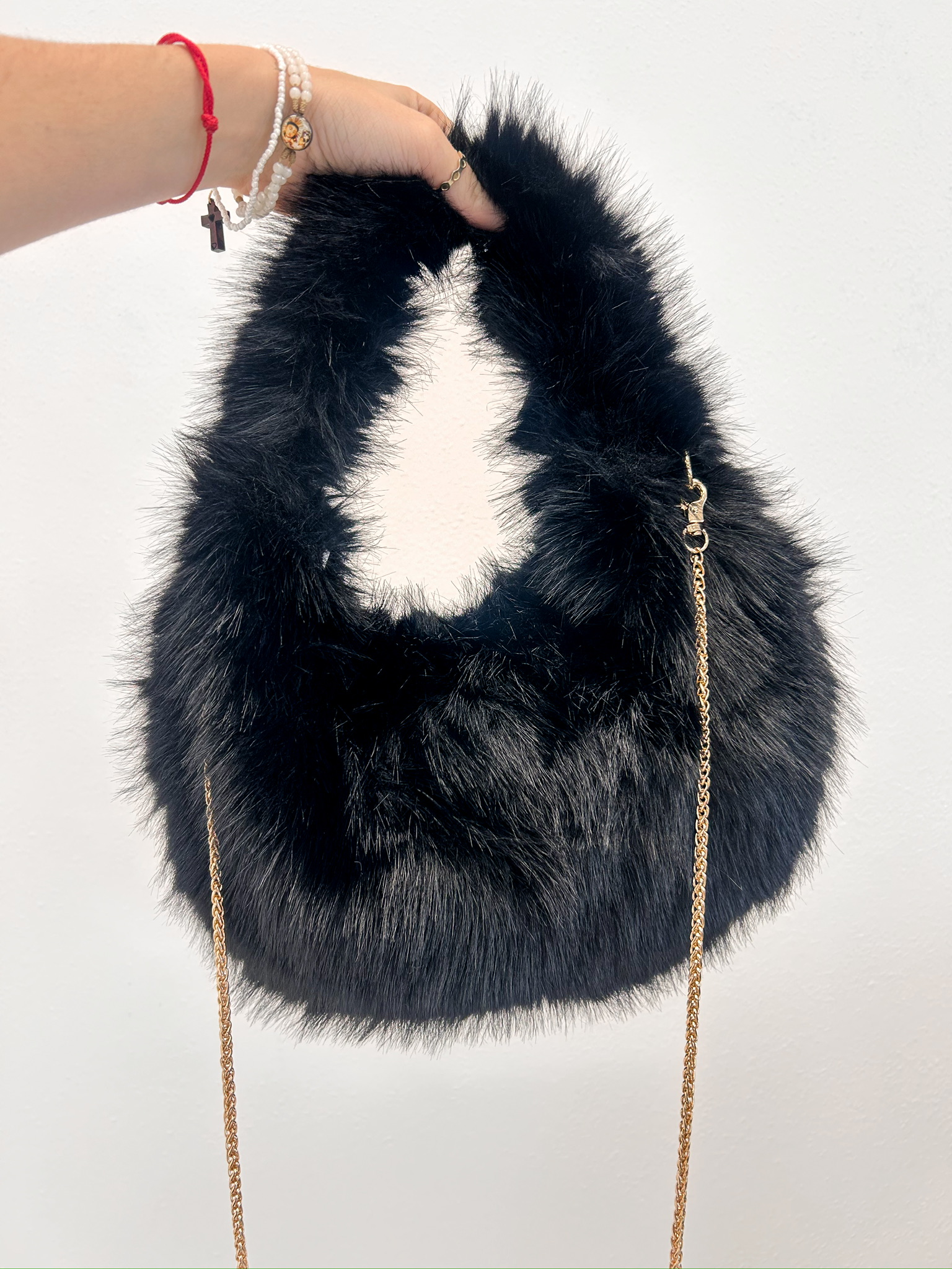 1B067892-5ACD-4477-8935-EA8080342429 Sac Épais en Fausse Fourrure – Chic, Douillet & Ultra Tendance – Image 1