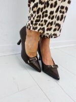 Escarpins élégants à Boucle dorée