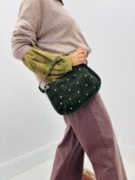 Sac en Cuir de vachette avec clous dorés – Image 4