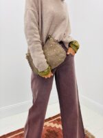 Sac en Cuir de vachette avec clous dorés – Image 3