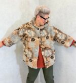 Veste fleurie en laine bouillie – Grande Taille – Image 8