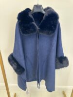 Cape suédine avec col et manches fausse fourrure – Grande Taille – Image 5