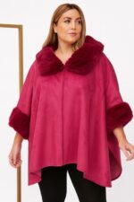 Cape suédine avec col et manches fausse fourrure – Grande Taille – Image 2
