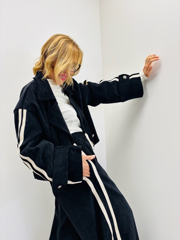 24092025-009 16.51.36 Veste Velours – Image 1