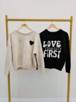 Pull Doux “Love Yourself First” – Message positif et allure cosy – Image 3