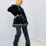 Veste Ceinturée à Franges – Élégance italienne au détail bohème