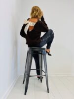 Pull en Laine avec Nœud au dos – Image 8