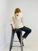 Pull en Laine avec Nœud au dos – Image 5