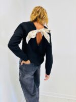 Pull en Laine avec Nœud au dos