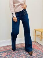 Jean Coupe Barrel leg avec poches brodées