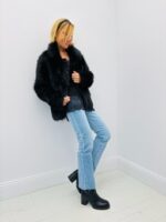 Veste Réversible effet fourrure – modèle par FREDA – Image 7