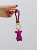 Porte-clés ours brillant – Détail fun et éclat glamour – Image 6