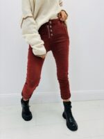 Pantalon Slim Boutonné – Coupe Ajustée et Confort Stretch – Image 8