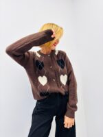 Gilet Doux à Motifs cœurs Burlington – Esprit romantique & rétro chic – Image 5