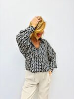 Blouse imprimée chaîne – Marque EMA BLUE’S – Image 3