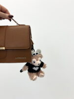 Porte-clés Peluche singe fashion – Détail adorable et tendance