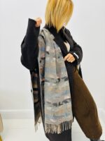 Écharpe Réversible à Motifs – Image 5