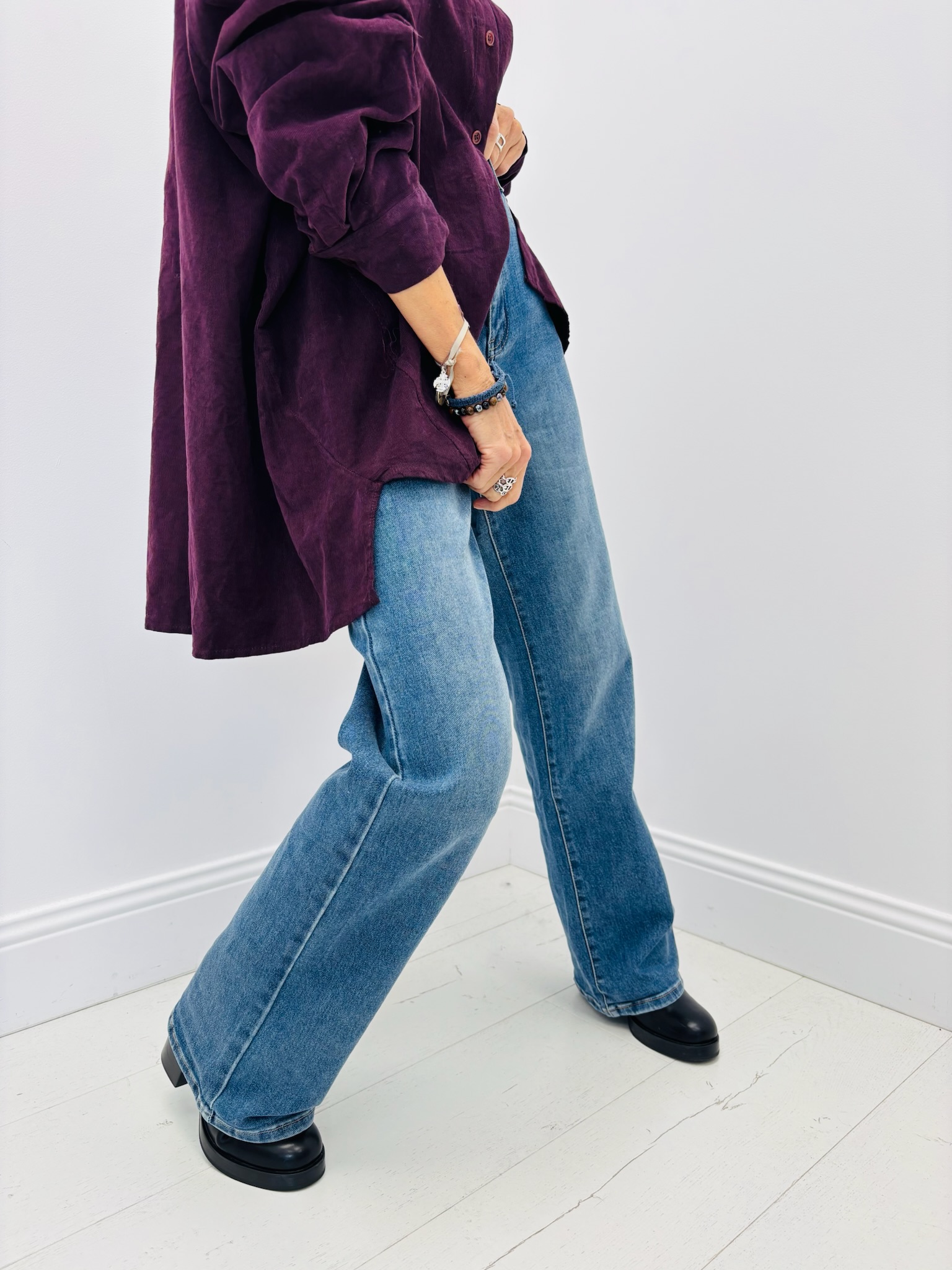 595CF2E5-6FCE-4AAA-A866-CE809104219E Jean Wide Leg – Coupe Moderne & Denim Premium – Image 1