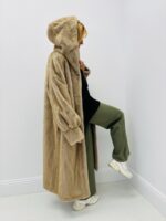 Manteau Long à Capuche en fausse fourrure – Image 4