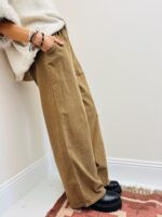 Pantalon en Velours Côtelé – Image 7