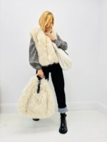 Gilet Fausse Fourrure – Marque Alex Max – Image 8