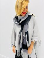 Écharpe graphique – Douceur & style intemporel