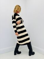 Robe Longue à rayures larges – Confort moderne et allure chic – Image 4