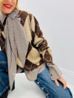 Pull Motif Burlington – Style Classique & Douceur Hivernale – Image 3