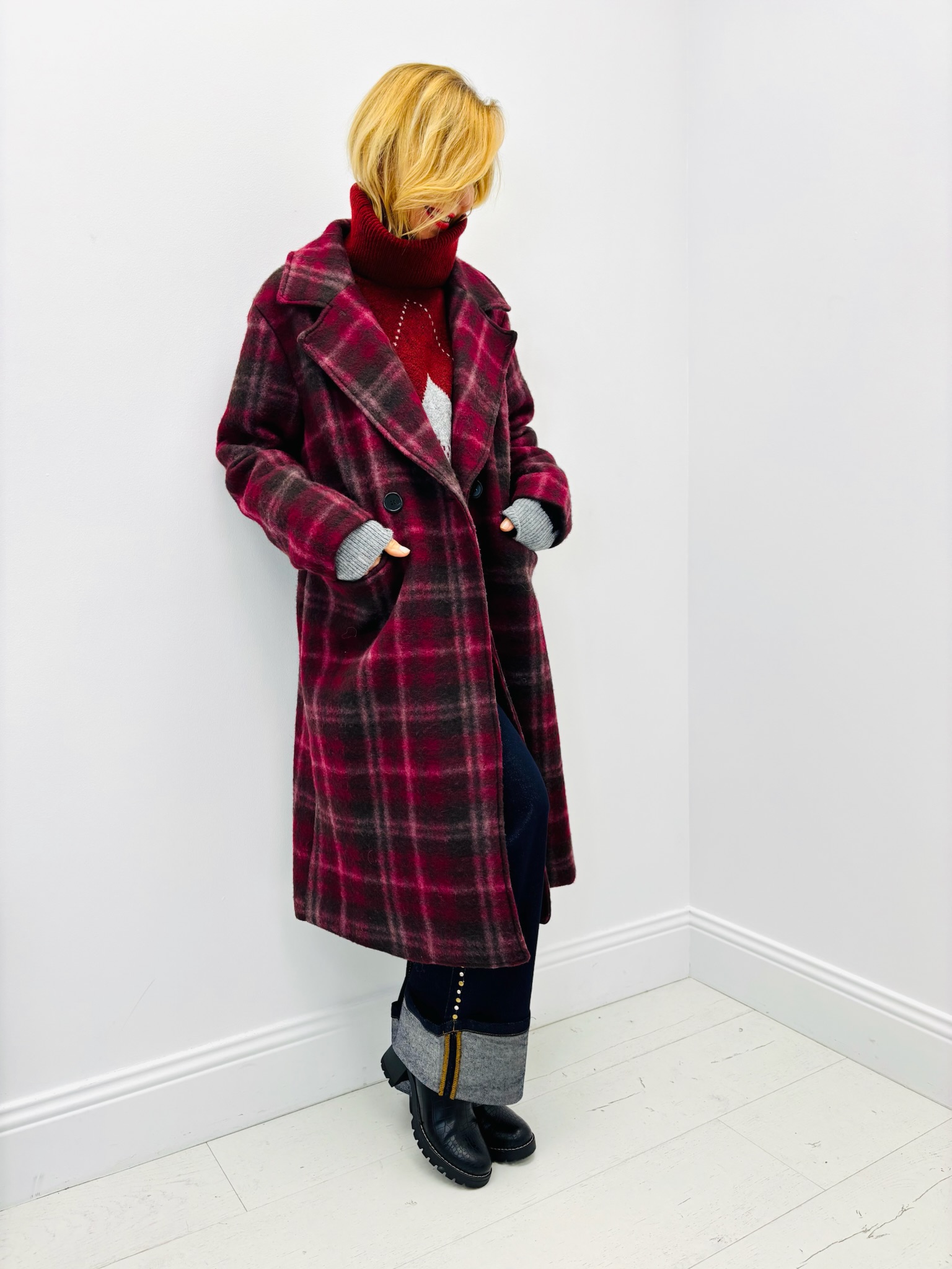 9845C913-8573-40F7-A9B2-B6E7F4DC1446 Manteau élégant à Carreaux Brossés – Confection italienne – Image 1