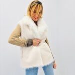 Gilet Reversible Sans Manches en fausse fourrure – modèle par FREDA