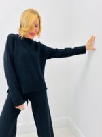 Pull Doux à Couture contrastée – Élégance minimaliste signée VALENTYNE – Image 3