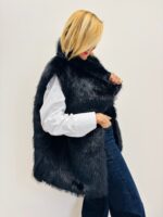 Veste Sans Manches en fausse fourrure – Élégance cocoon italienne – Image 17