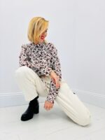 Chemise Imprimé Fleuri – Élégance naturelle et touche rétro – Image 3