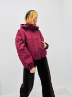 Doudoune Courte  – esprit urbain et silhouette moderne – Image 6