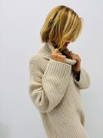 Robe Pull col Roulé côtelée – Image 6