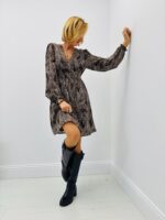 Robe Imprimée feuillage – Élégance fluide et féminine – Image 4