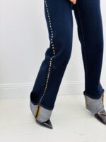 Jean Droit à revers et clous dorés – Image 2