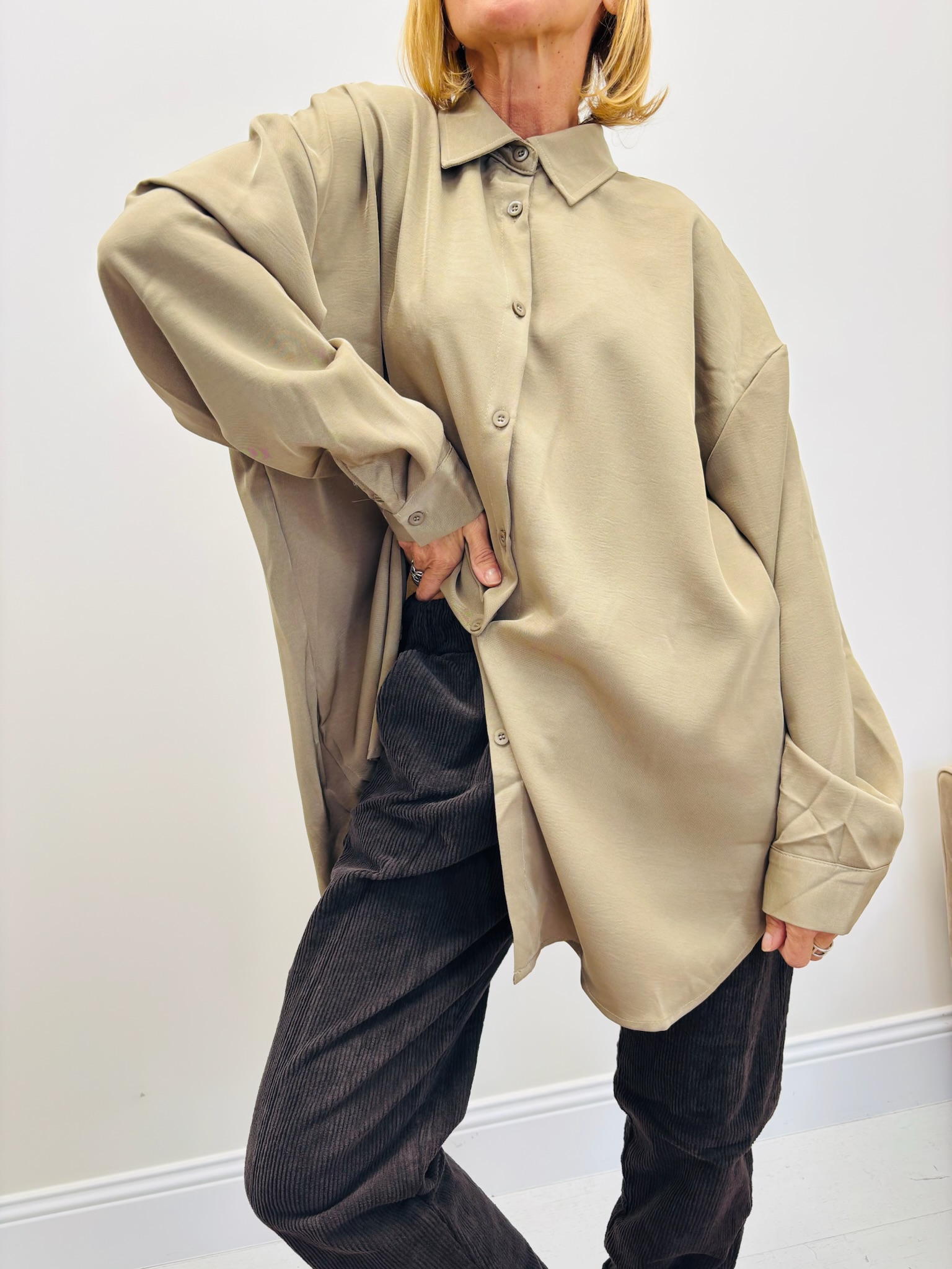 B656D5CD-D03B-49D9-B902-371165A72782 Chemise Oversize Fluide – Image 1