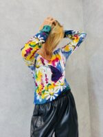 Pull Imprimé Fleurs et Papillons – Maille douce et éclatante