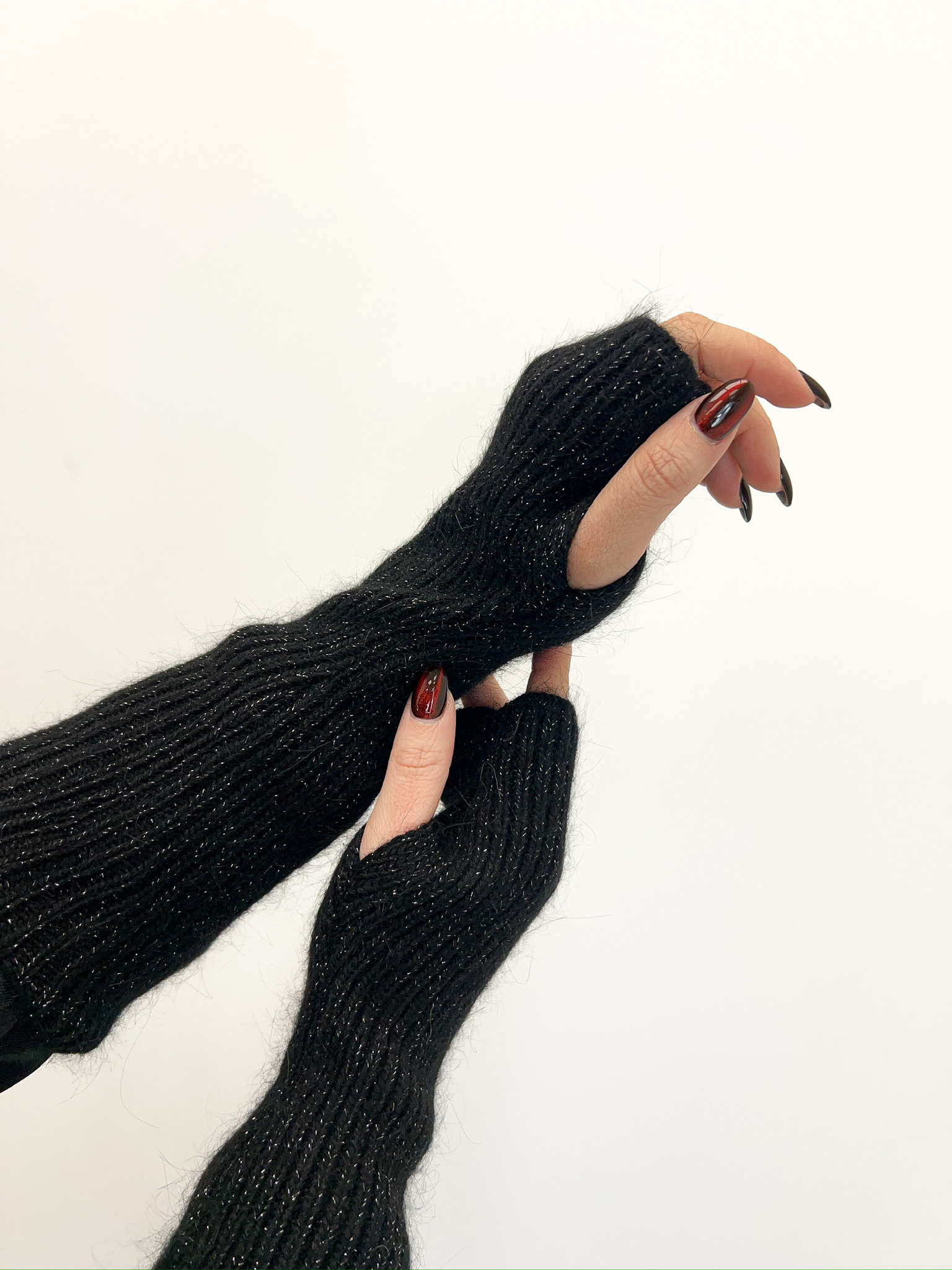 C1524DAE-F9D7-4FDA-93A0-68072EE9E75D Mitaines Côtelées douces et élégantes – confort & chaleur assurés – Image 1