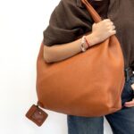Grand sac avec porte-carte intégré – Modèle pratique
