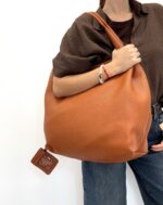 Grand sac avec porte-carte intégré – Modèle pratique